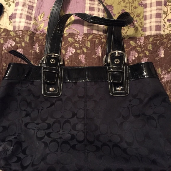 Signature Coach bag