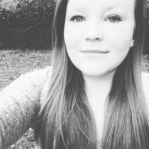 Meet your Posher, Laney