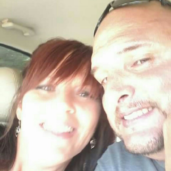 Meet your Posher, Christy - Picture 2 of 3