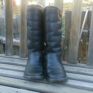 Ugg Brooks Tall Leather Black Boots