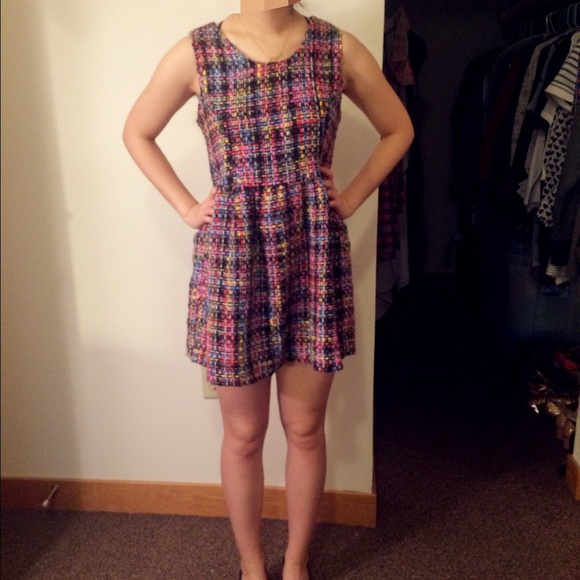 Tweed dress - Picture 4 of 4