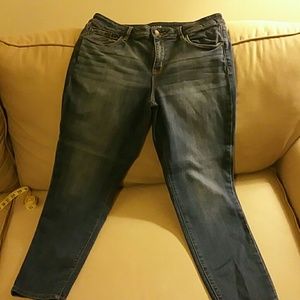 a.n.a. Skinny Ankle  pants