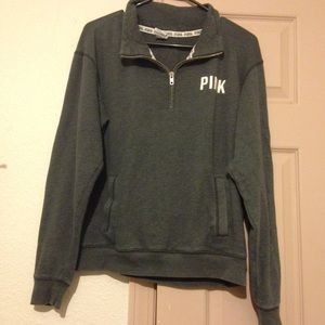 ‼️SOLD‼️Super cute victorious secret half zip up