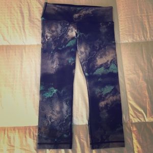 lululemon athletica Wunder Under Crop