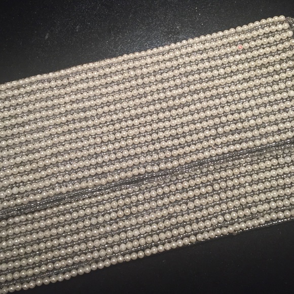 Pearl lined clutch