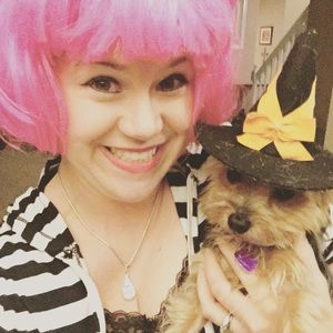 Meet your Posher, Carrie