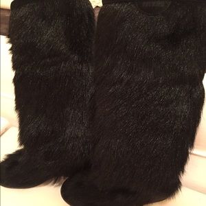 black Tecnica fur boots
