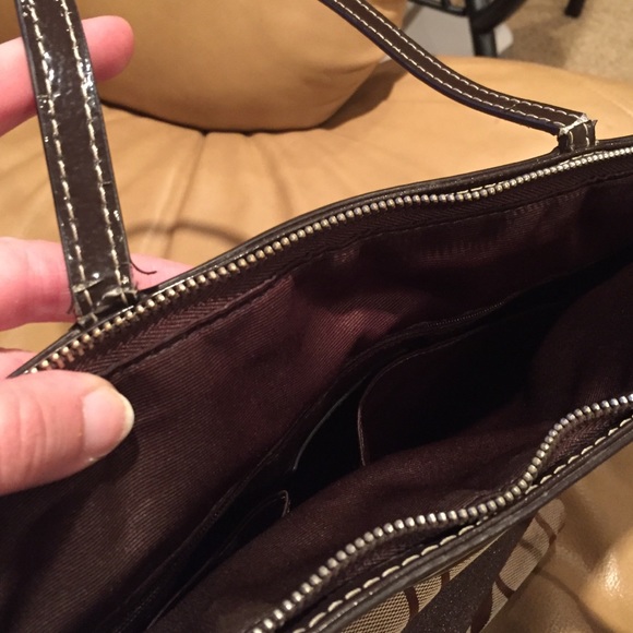 Authentic Coach Purse - Picture 4 of 4