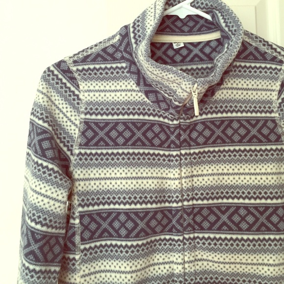 Uniqlo fleece jacket
