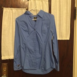 Express the Essential Shirt