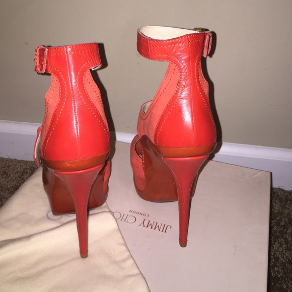 Shoes - Picture 3 of 4