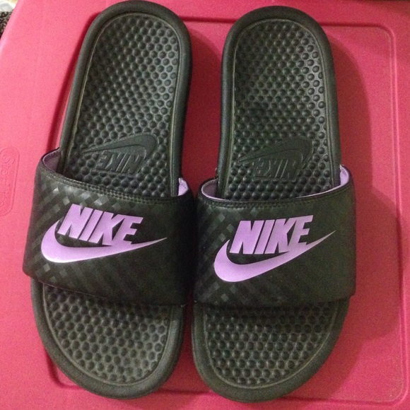 ❌❌❌❌SOLD❌❌❌ Nike slides
