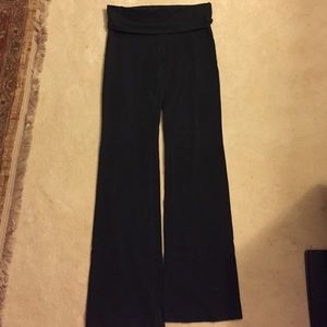 PINK yoga pants