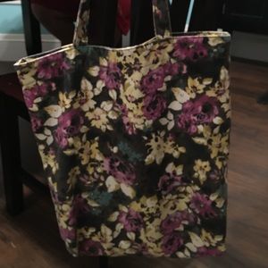 Flower canvas tote used once