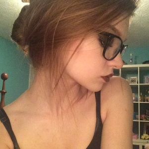 Meet your Posher, Priscilla