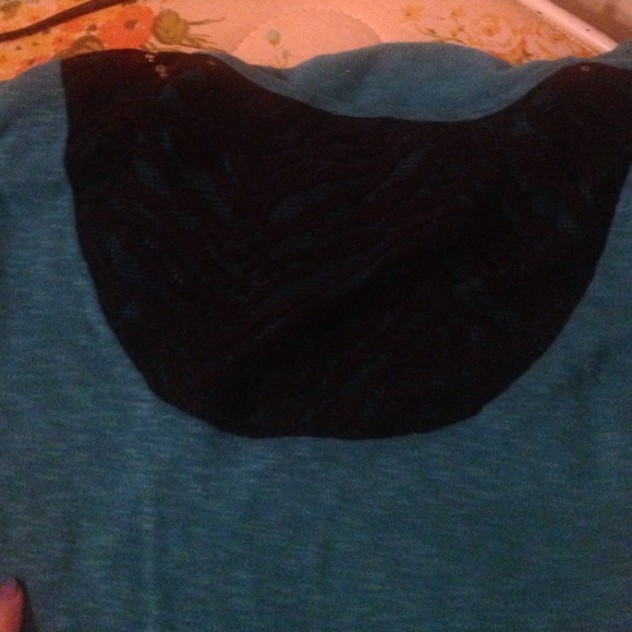 Blue t-shirt - Picture 2 of 3