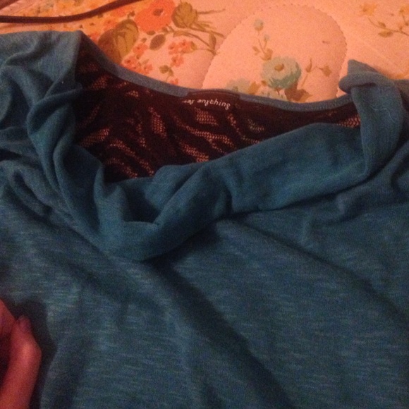 Blue t-shirt - Picture 3 of 3