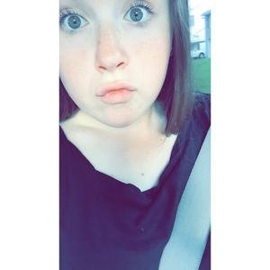 Meet your Posher, Annie