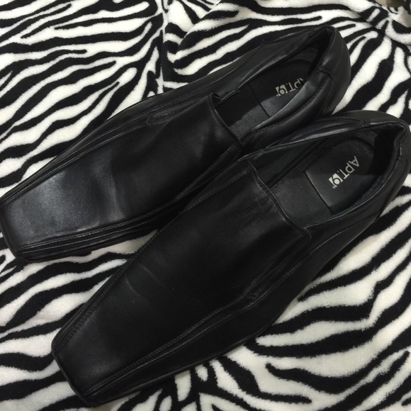APT.9 Dress Shoes