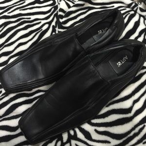 APT.9 Dress Shoes