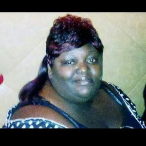 Meet your Posher, Katina