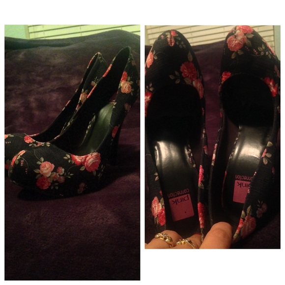 Gorgeous shoes NWOT
