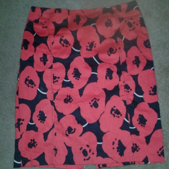 Black and Red Flower print skirt