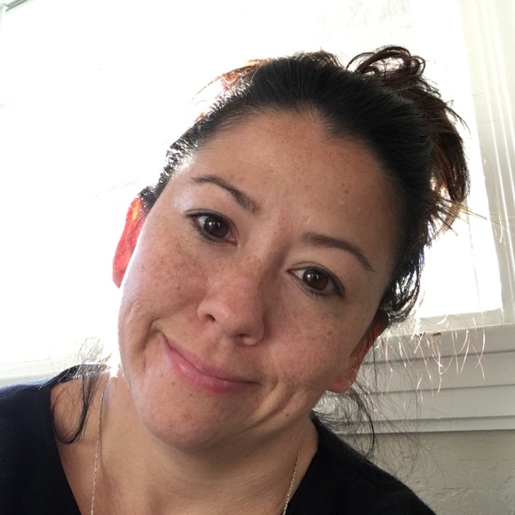 Meet your Posher, Gina