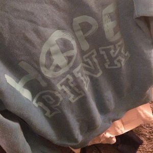 HOPE PINK pullover. 😍