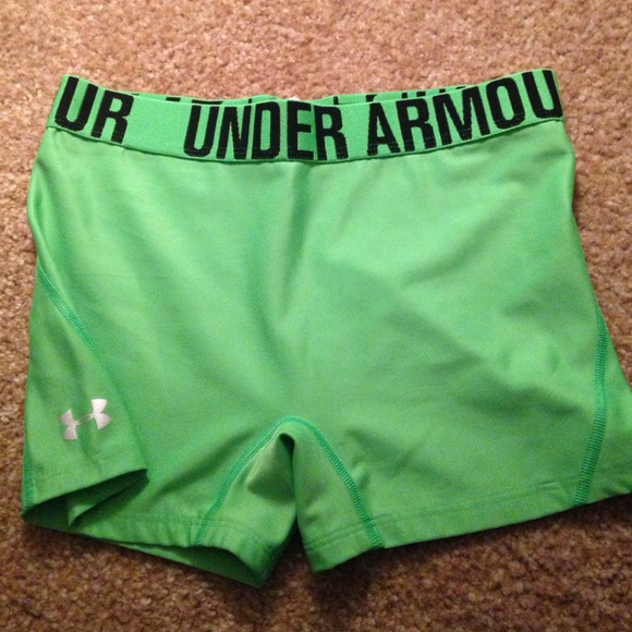 Brand New under Armour compression shorts - Picture 1 of 2