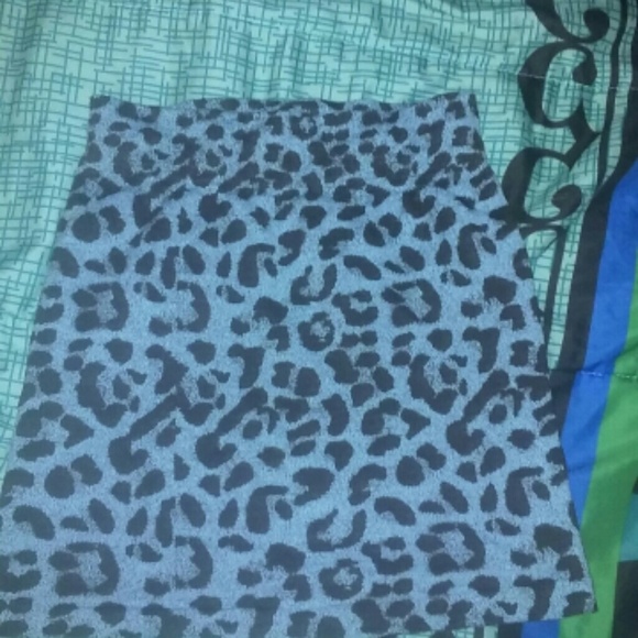 low cut skirt