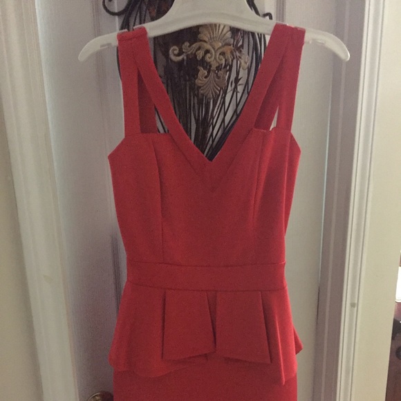 Dress 👗 - Picture 2 of 4