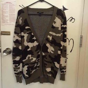 Camouflage cardigan camo