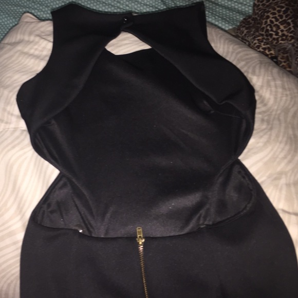 Dress - Picture 2 of 3