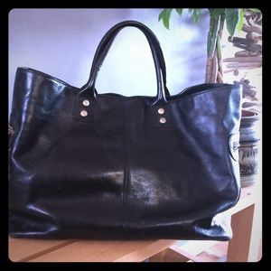 Juicy leather weekend bag