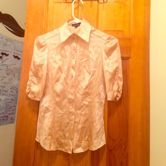 BeBe satin peach/cream colored top crystal buttons