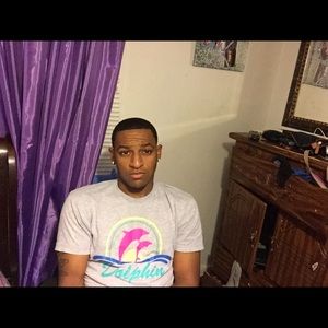 Meet your Posher, Jayshon