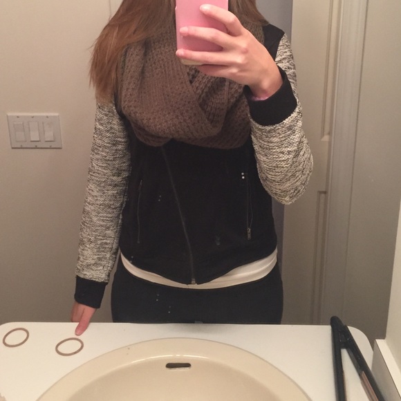 Windsor Jacket - Picture 4 of 4