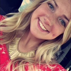 Meet your Posher, Aleyna