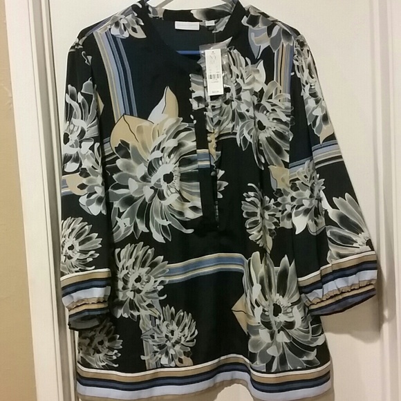 New York and  Co top