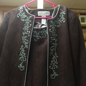 JESSICA HOWARD VERY NICE 2 PIECE SUIT