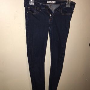 Super skinny low rise hollister jeans sz 1 short