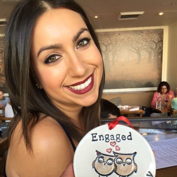 β¨ππ Meet Your Posher, Zayna! ππβ¨ - Picture 2 of 4