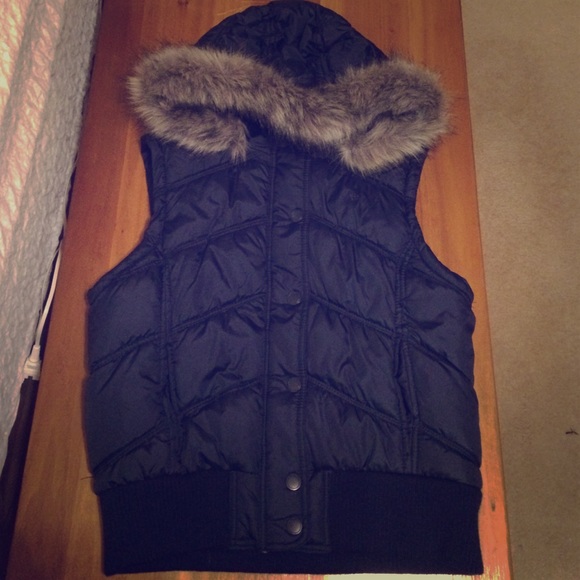 Aéropostale Winter Vest with Fur