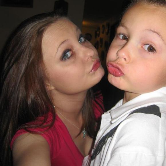 Meet your Posher, Ashley - Picture 1 of 1