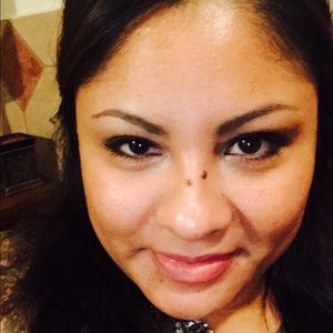 Meet your Posher, Teresa