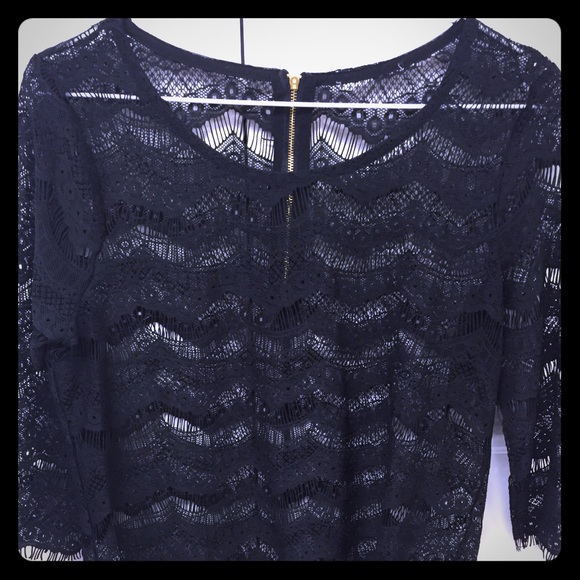 Lace black shirt - size medium