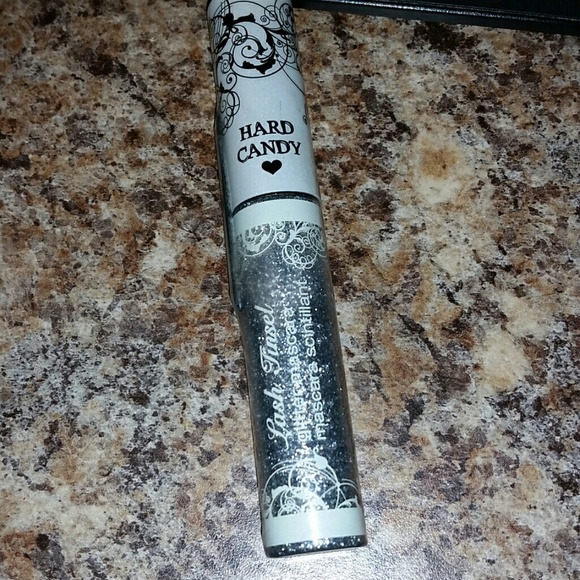Hard Candy lash tinsel