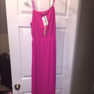 Bright pink maxi dress!