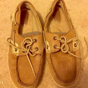 Tan Sperrys